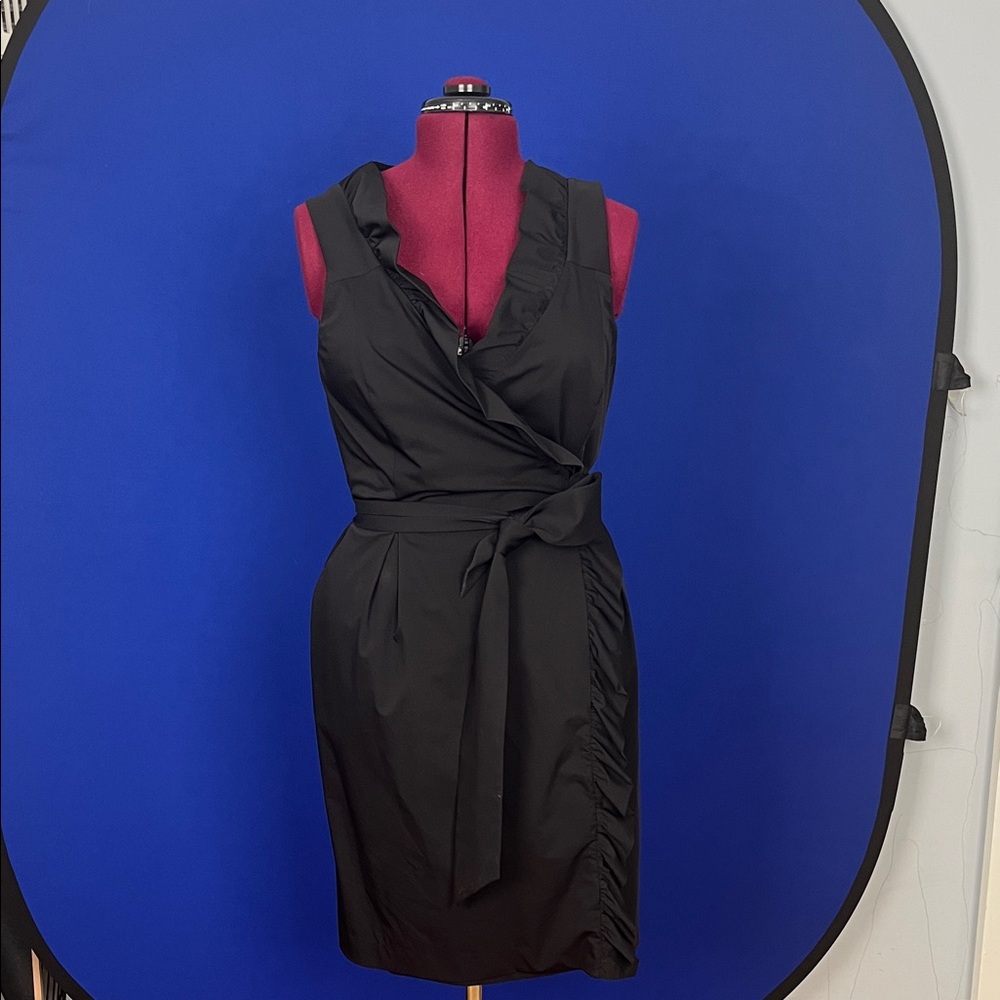 Diane Von Furstenberg Black Midi Wrap Dress size 12